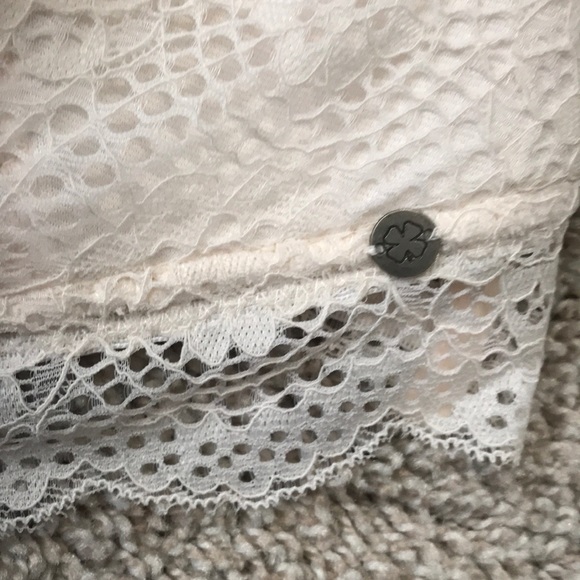 NWT- Lucky Brand - L - Picture 2 of 8